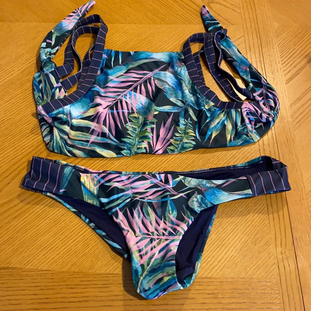 2 Piece Bathing Suit - Size S